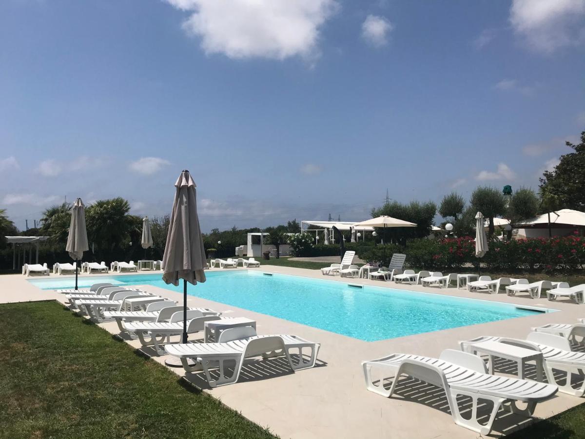 Villalessandra Civitavecchia Ngoại thất bức ảnh